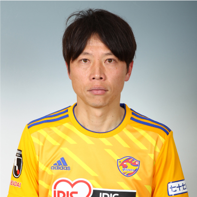 MF 梁　勇基の写真を紹介