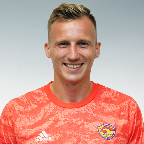 選手顔写真を紹介しています