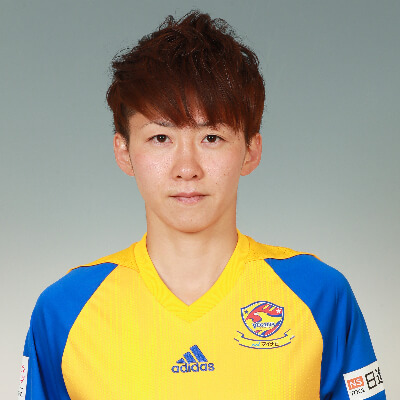 DF 坂井　優紀の写真を紹介