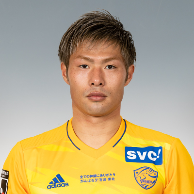 FW 赤﨑　秀平の写真を紹介